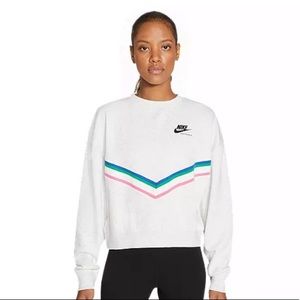 Nike Heritage Fleece Sweatshirt